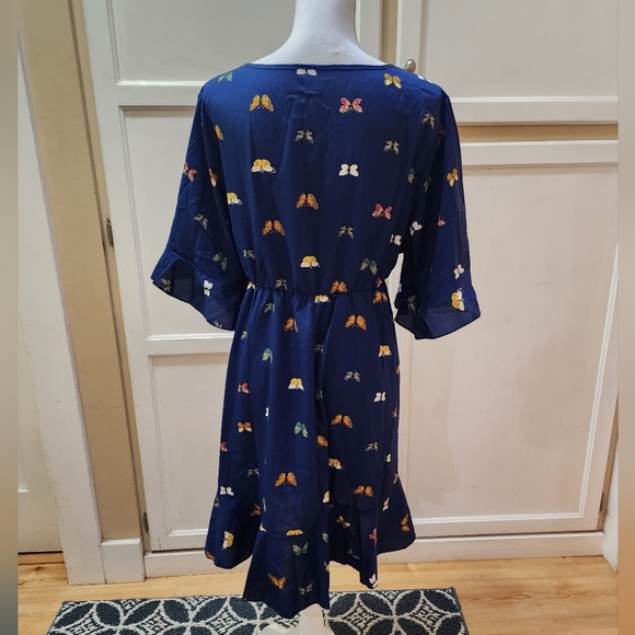 SHEIN Women's Butterfly Print, Flounce Sleeve, Hem Knot Front Dress NWOT - Picture 10 of 14